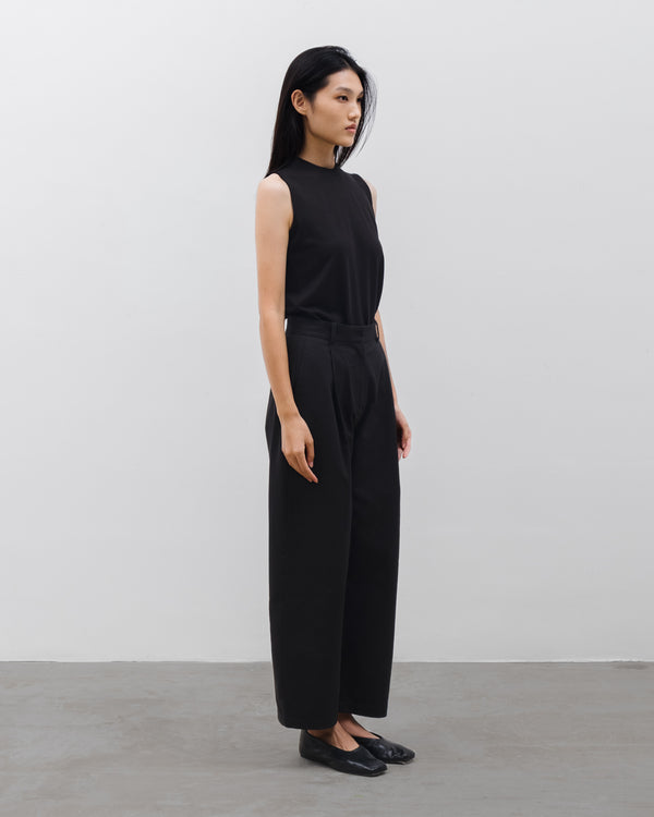 WOMENS LIO TENCEL MUSCLE TANK IN BLACK