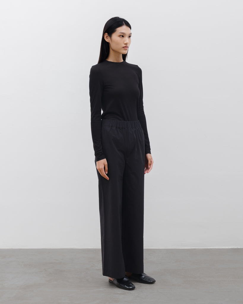 WOMENS LUEN TENCEL LONG SLEEVE TOP IN BLACK