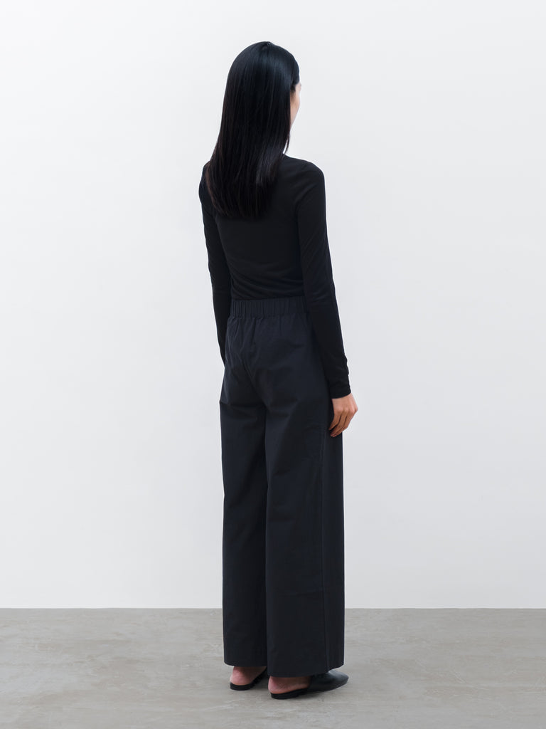 WOMENS LUEN TENCEL LONG SLEEVE TOP IN BLACK